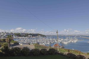 Photo 6- click for photo gallery